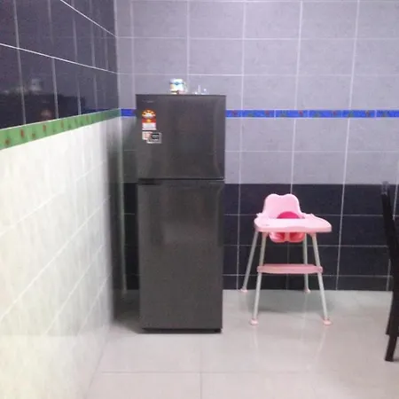 Holiday Home Bagan Lalang 5 Aircon Kampong Bagan Lalang Exterior photo
