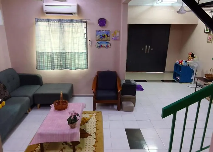 Holiday Home Bagan Lalang 5 Aircon