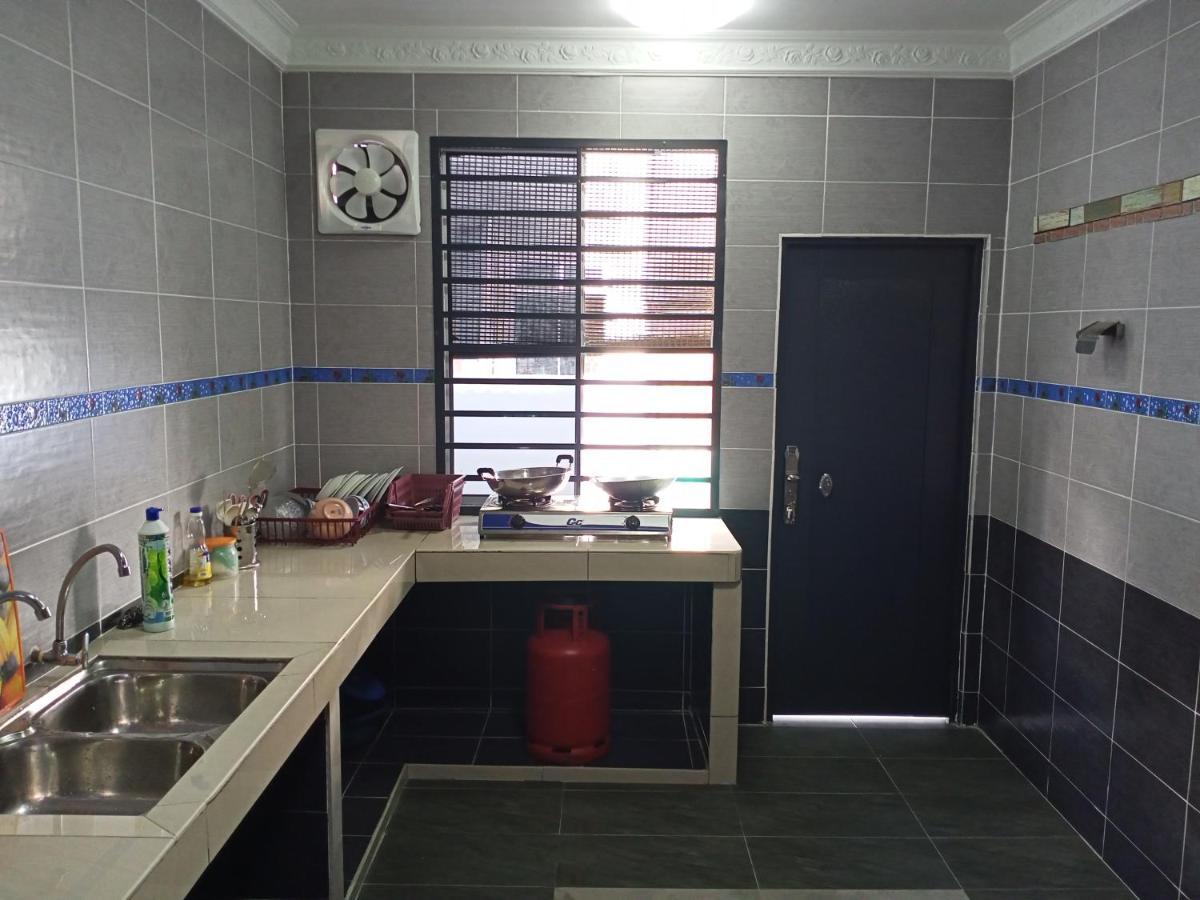 Holiday home Bagan Lalang 5 Aircon *