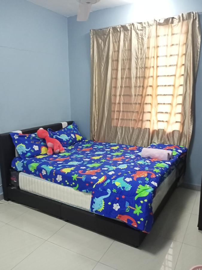Holiday home Bagan Lalang 5 Aircon
