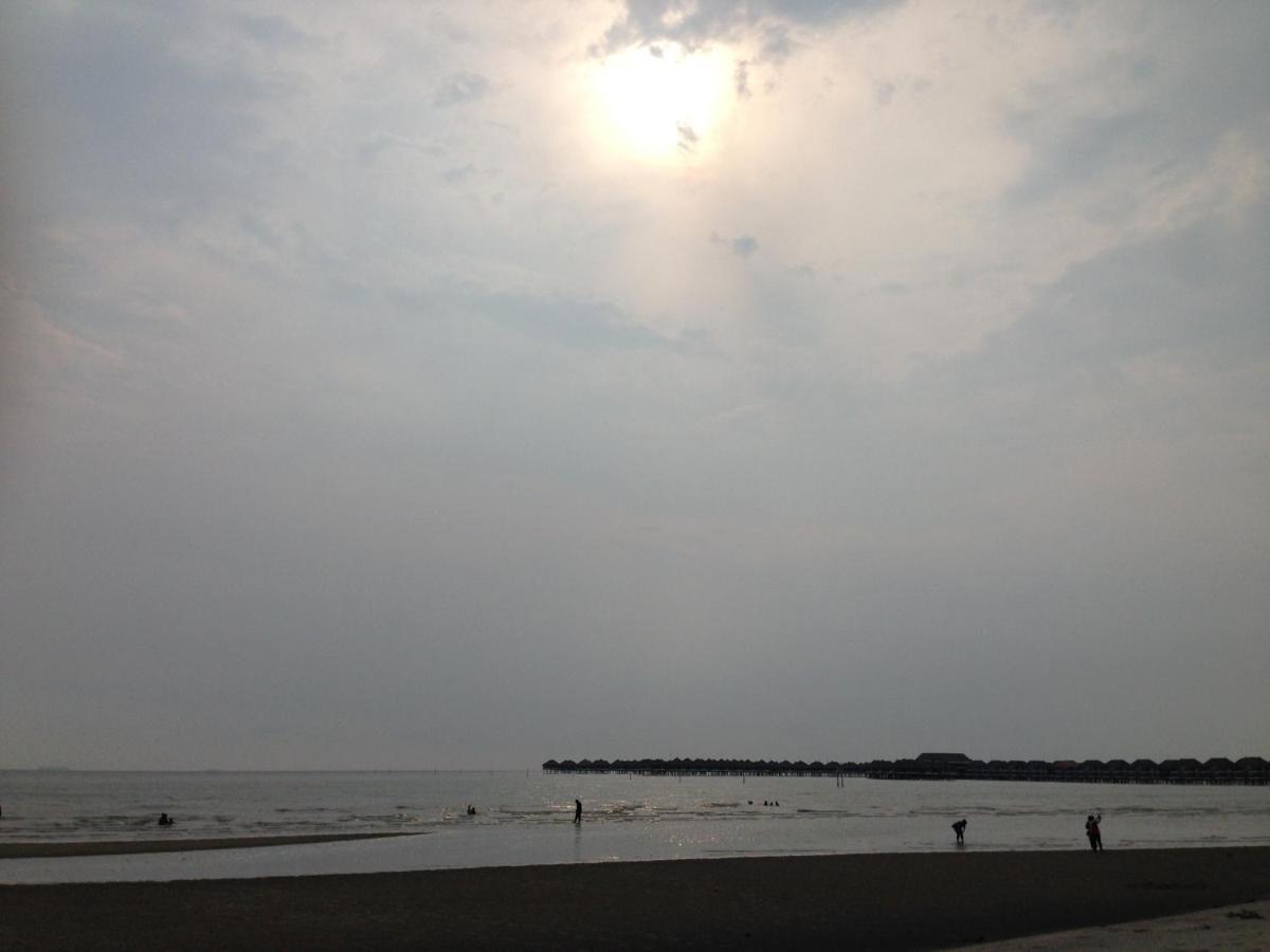 Holiday home Bagan Lalang 5 Aircon