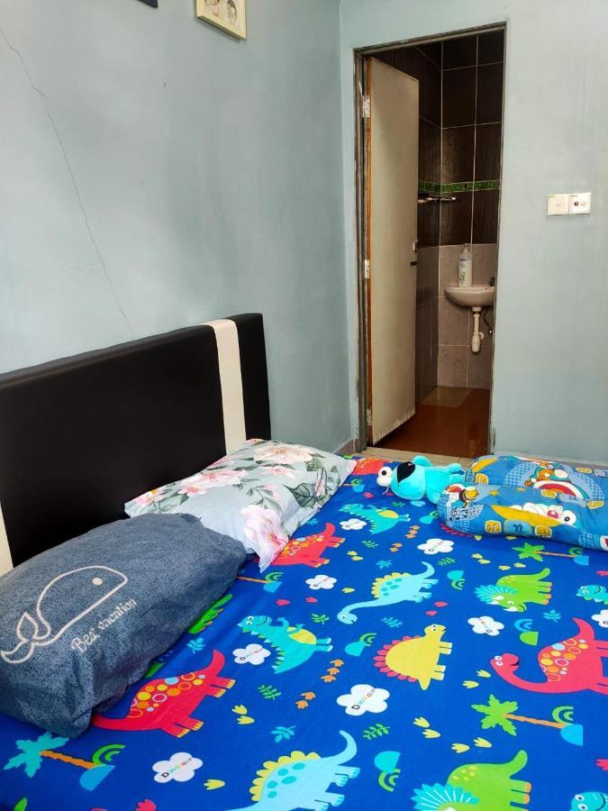 Holiday home Bagan Lalang 5 Aircon *