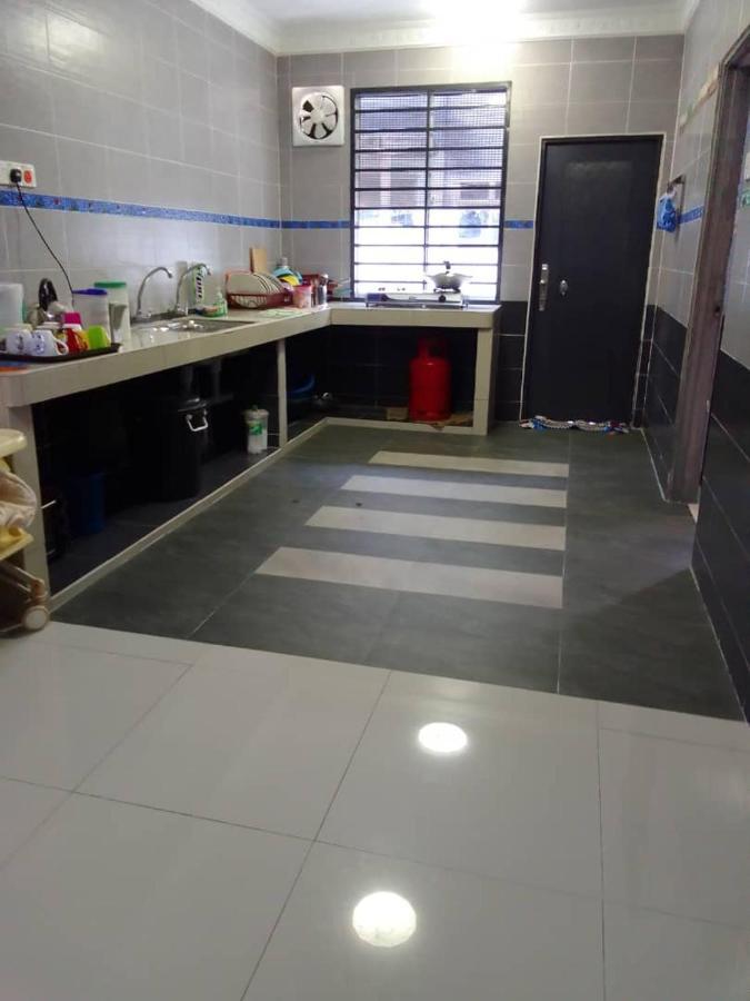 Holiday home Bagan Lalang 5 Aircon *